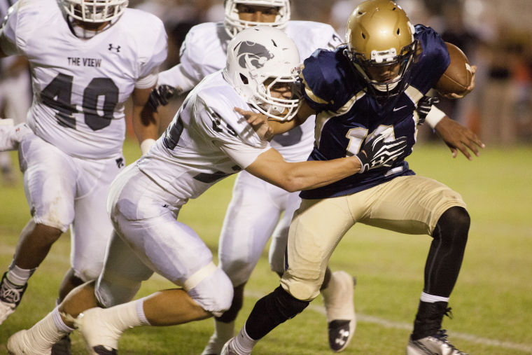 Football: DV vs Mountain View